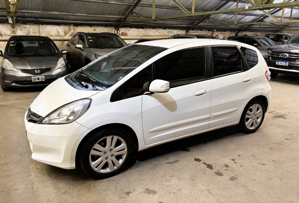 Honda FIT 1.5 EXL AT CUERO