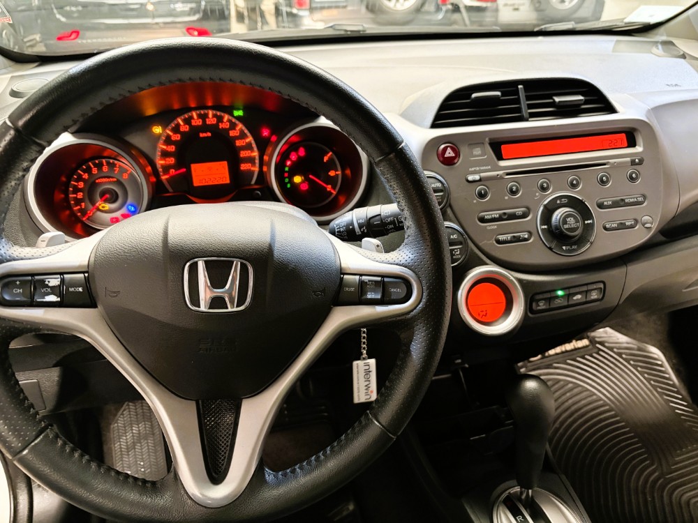 Honda FIT 1.5 EXL AT CUERO — foto 12