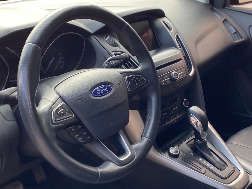 Ford FOCUS L/16 2.0 5P SE AUT — foto 10