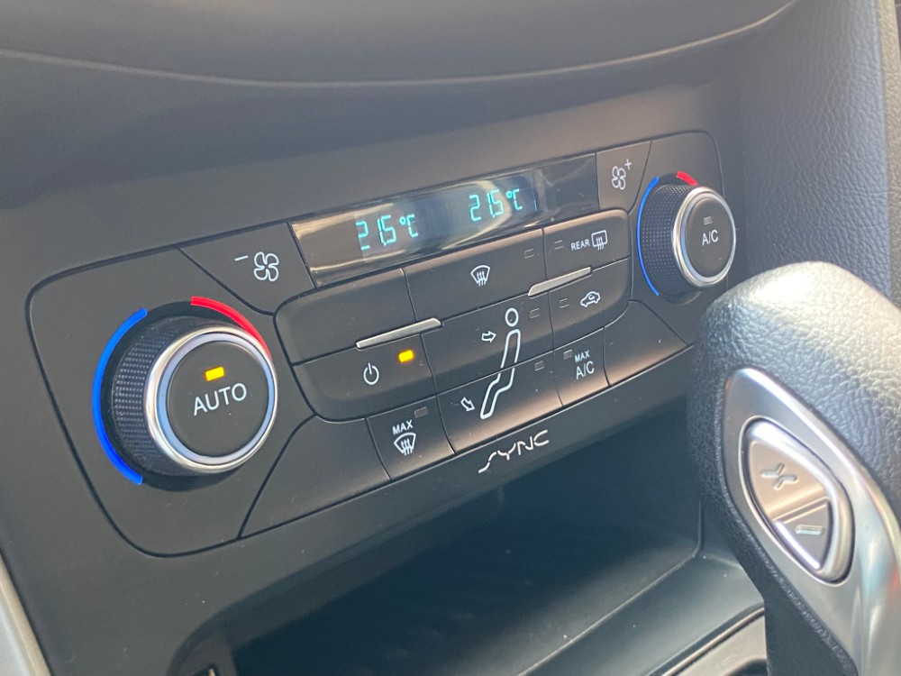 Ford FOCUS L/16 2.0 5P SE AUT — foto 13