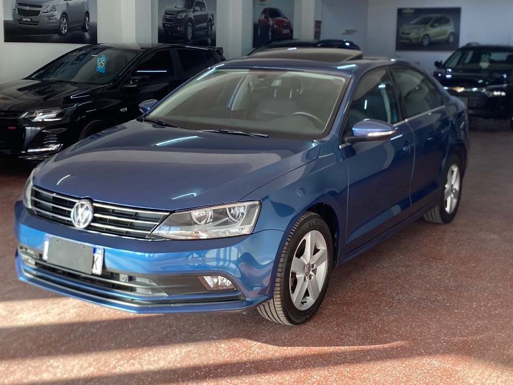 Volkswagen VENTO 1.4 TSI MB TECH HIGHLINJE DSG