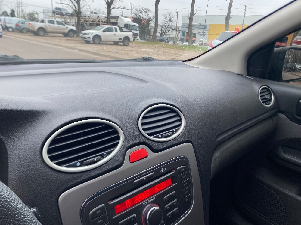Ford FOCUS L/08 1.6 5P STILE — foto 12