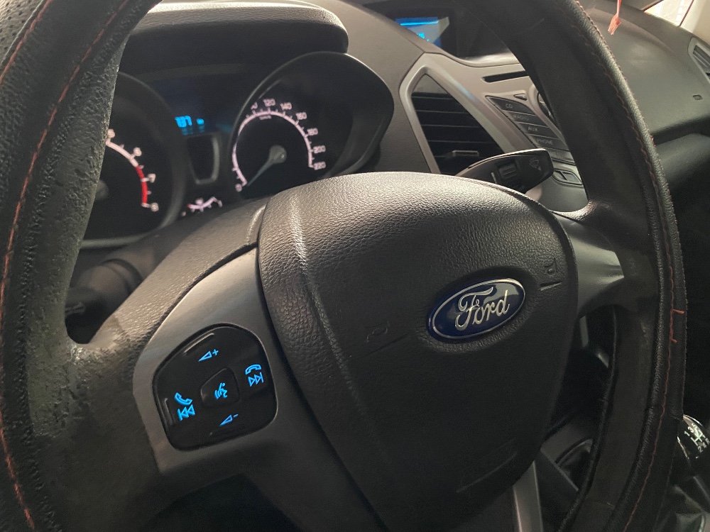 Ford ECO SPORT SE 1.6L MT — foto 11