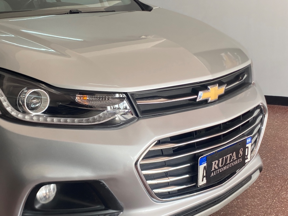 Chevrolet TRACKER 1.8 4X4 LTZ AUT. PREMIER L/17 — foto 3