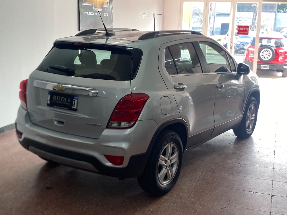 Chevrolet TRACKER 1.8 4X4 LTZ AUT. PREMIER L/17 — foto 5