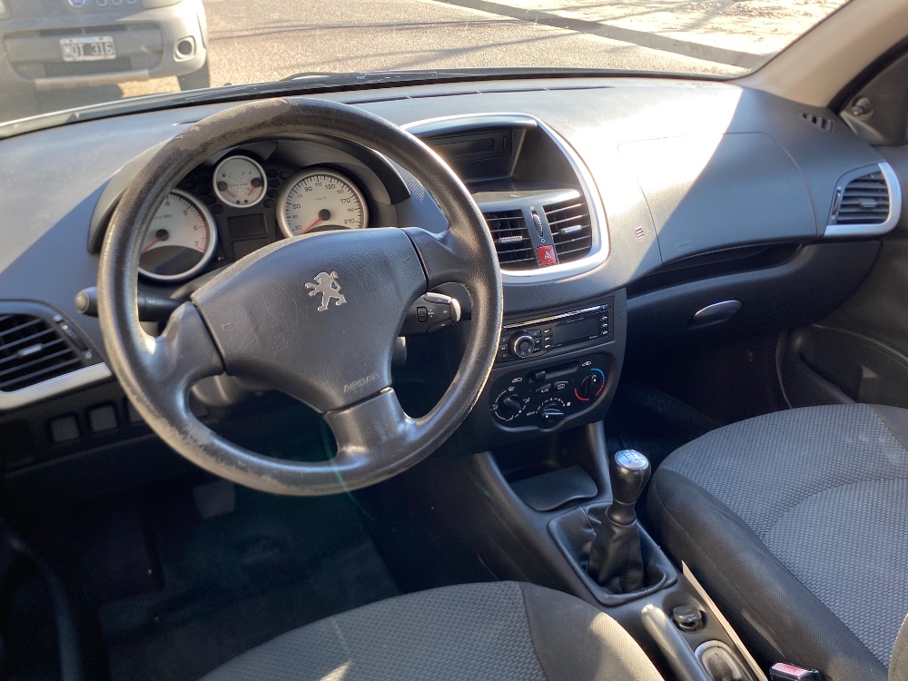 Peugeot 207 COMPACT 1.4 5P XS/ALLURE — foto 13