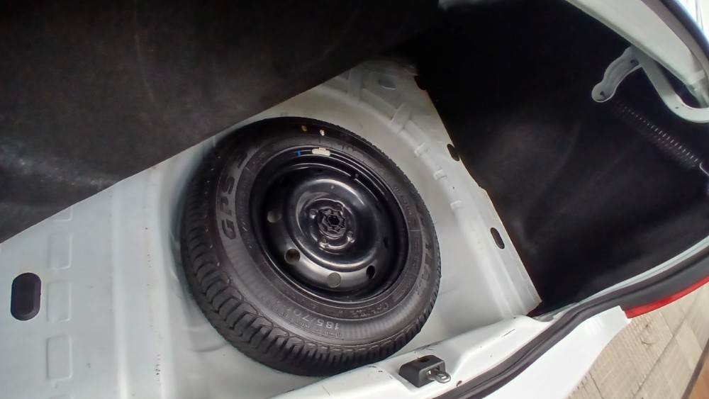 Renault LOGAN 4P 1,6 8V Confort Ii ABS 2013 — foto 7