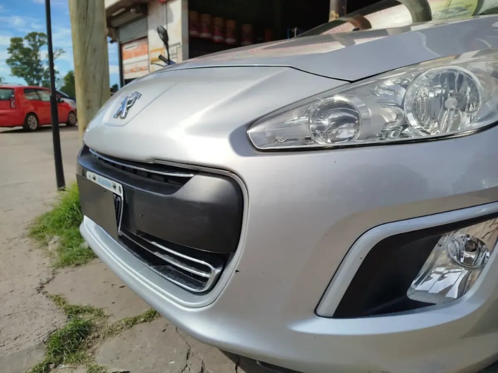 Peugeot 308 308 ALLURE NAV 115CV — foto 6