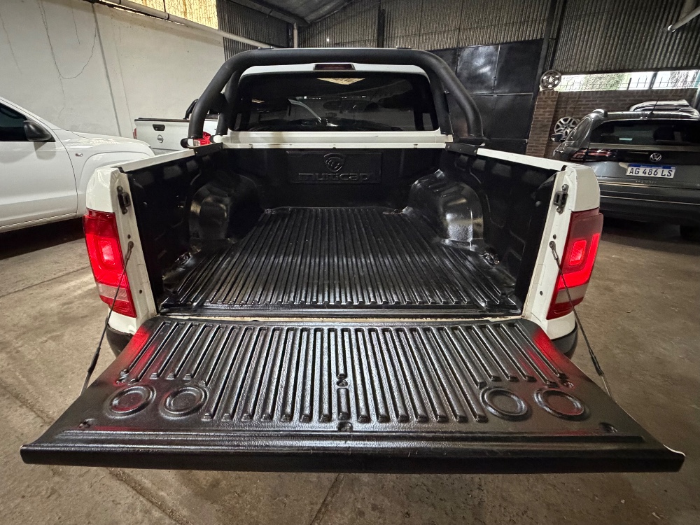 Volkswagen Amarok Trendline 2.0 Cd Tdi 180cv 4x4 — foto 9
