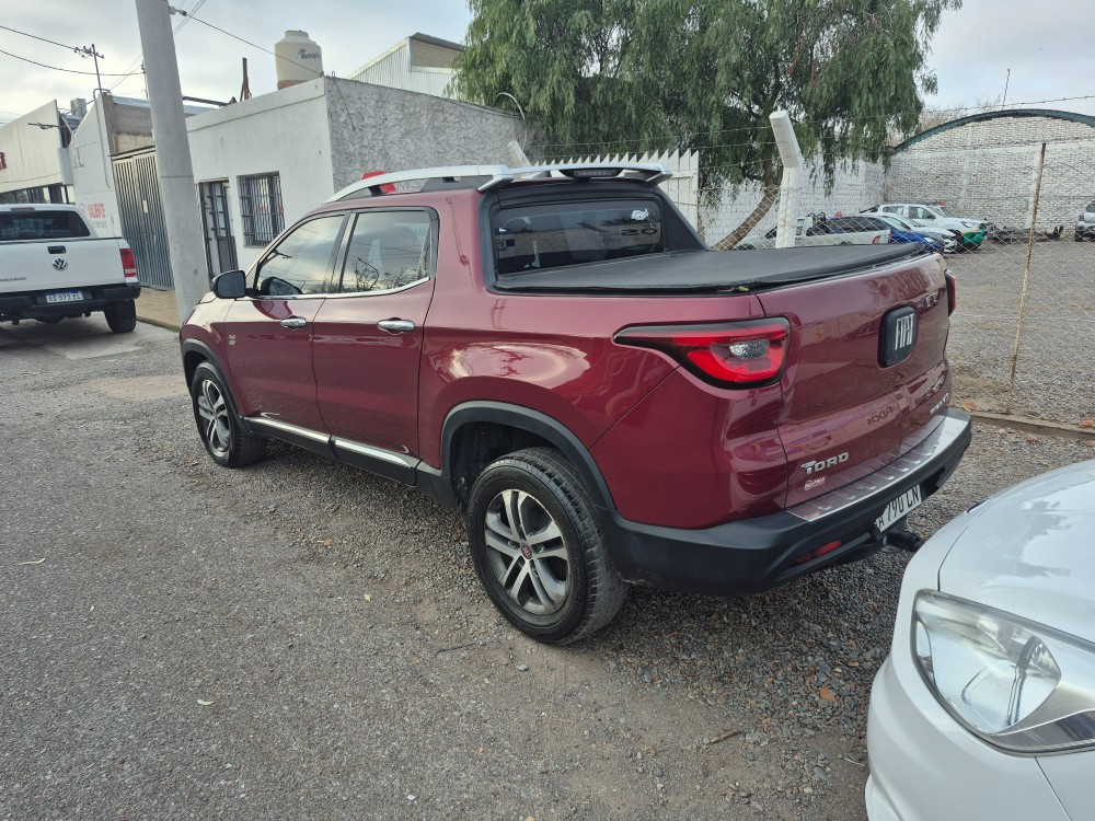 Fiat Toro Volcano — foto 6