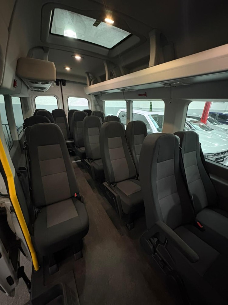 Ford TRANSIT Minibus 2,2 Td 6MT 17+1 — foto 6