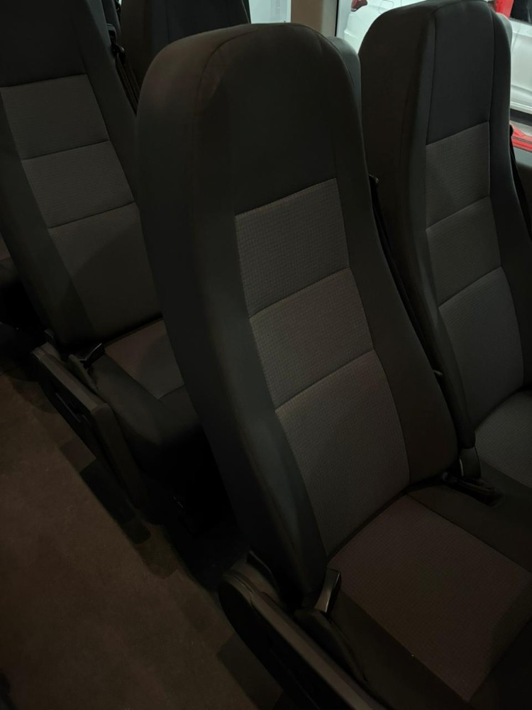 Ford TRANSIT Minibus 2,2 Td 6MT 17+1 — foto 7