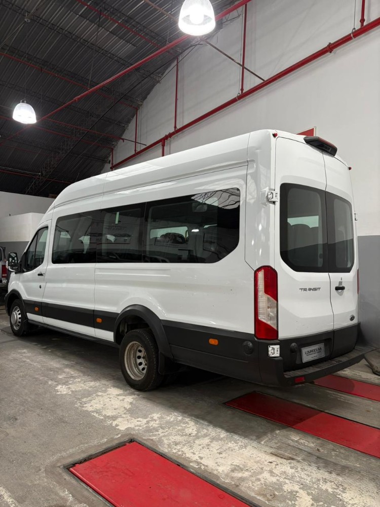 Ford TRANSIT Minibus 2,2 Td 6MT 17+1 — foto 9