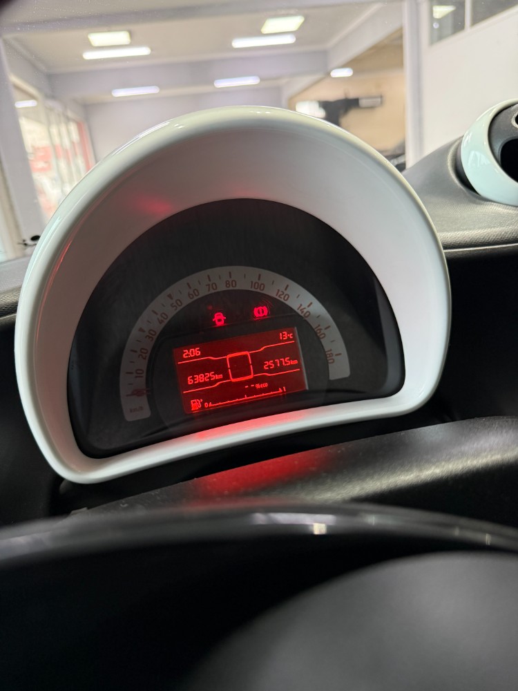 Smart Smart Fortwo 1.0 City — foto 4