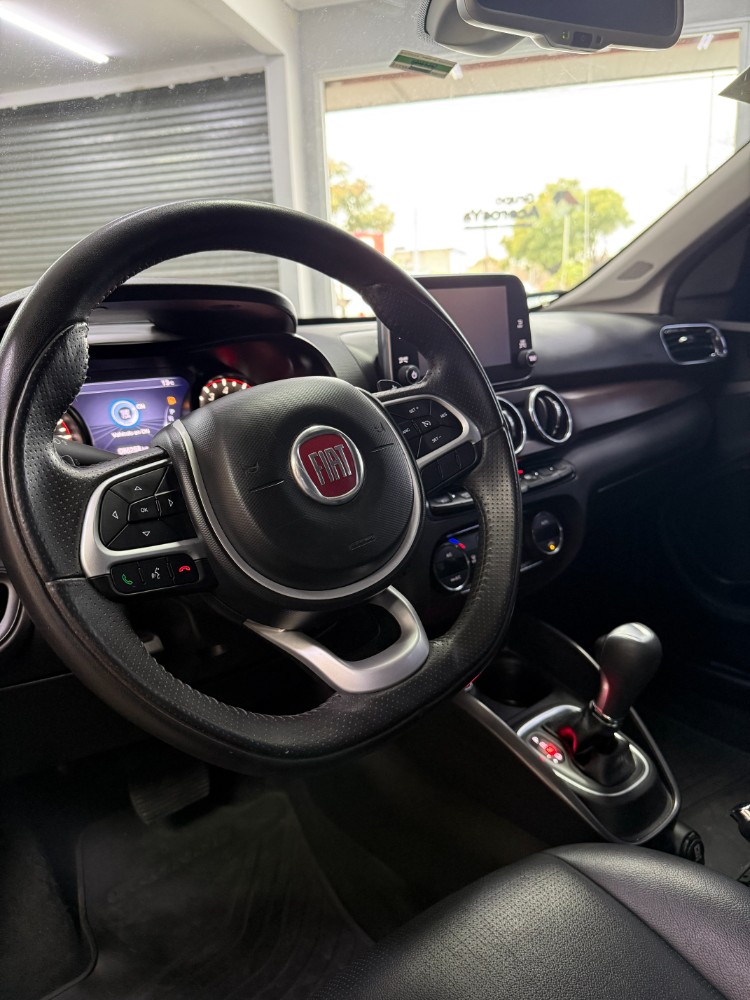 Fiat Cronos 1.8 16v Precision — foto 6