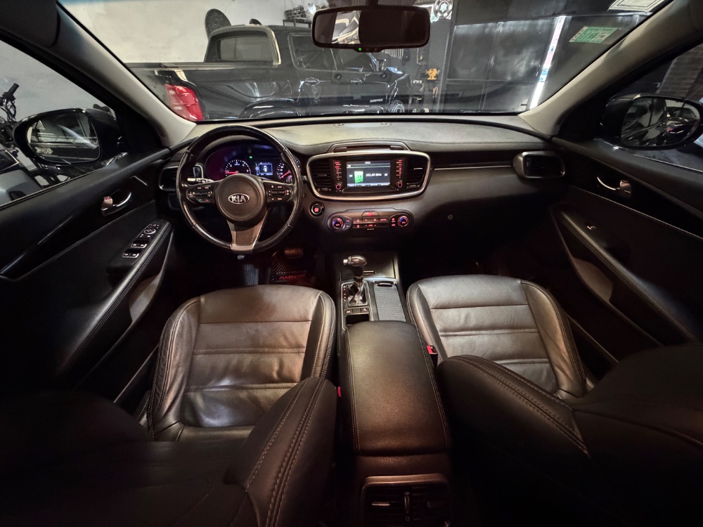 Kia Sorento 5P 2,2 Crdi 4X2 Ex AT — foto 5
