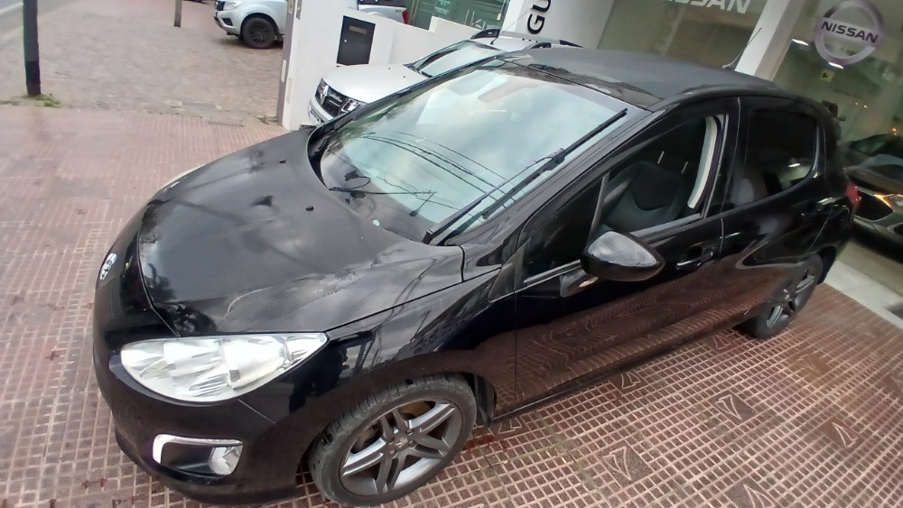 Peugeot 308 5P 1,6 THP Feline 2015