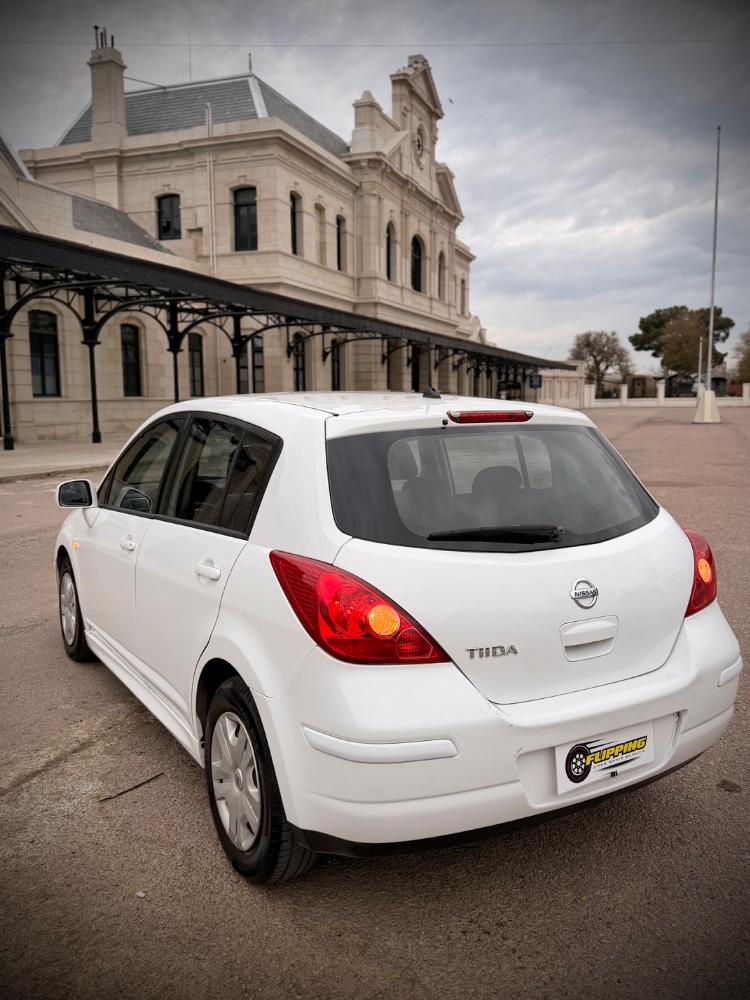 Nissan TIIDA — foto 3