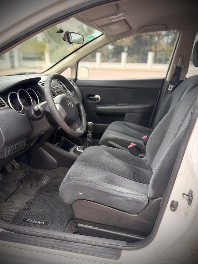Nissan TIIDA — foto 5