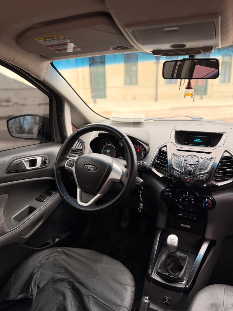 Ford ECOSPORT — foto 8