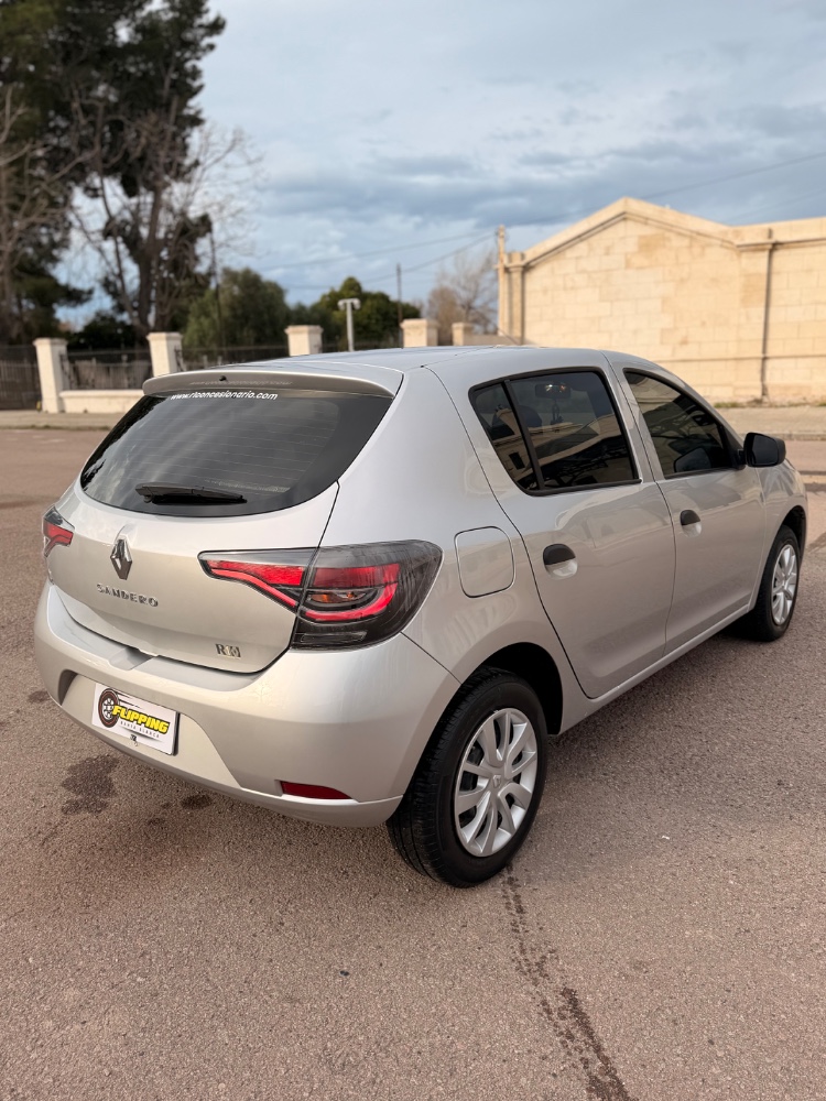 Renault SANDERO 5P 1,6 16V Life 2022 — foto 11