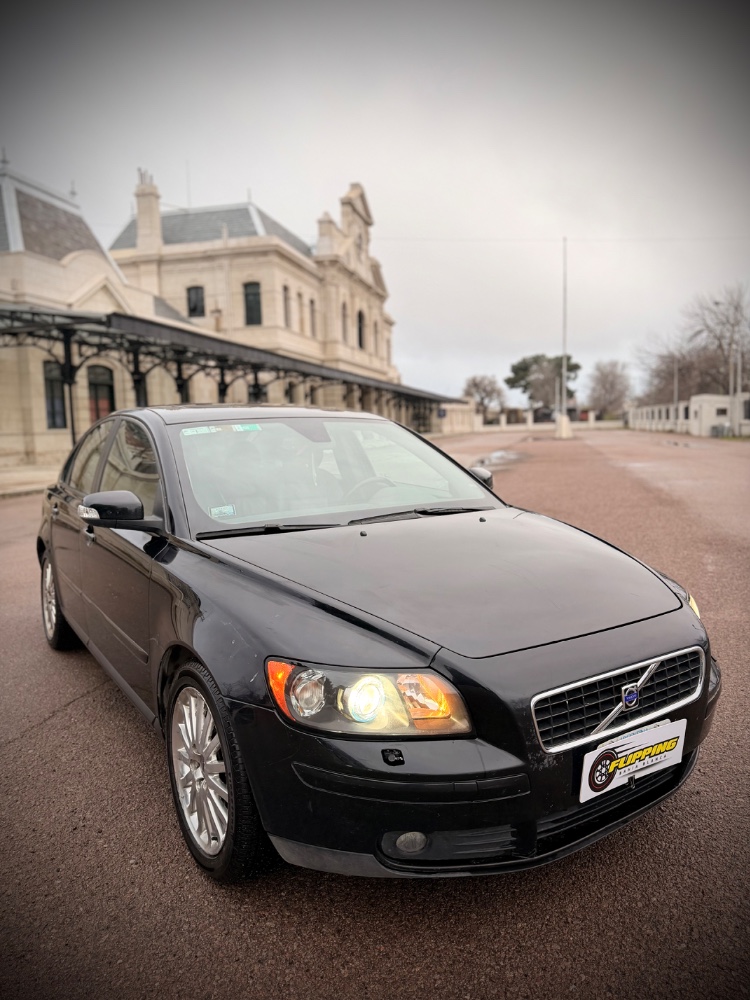 Volvo S 40 4P 2,0 P2 AT — foto 2