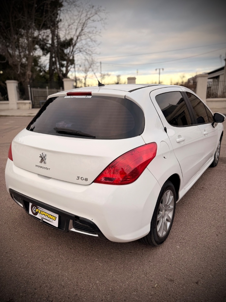 Peugeot 308 5P 1,6 Allure Nav — foto 8