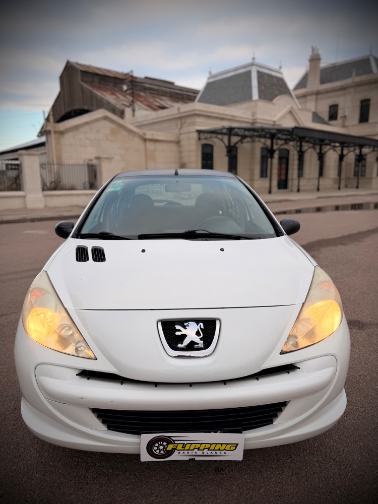 Peugeot 207 — foto 3