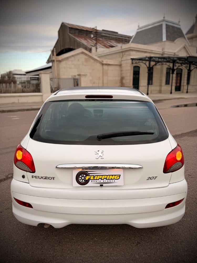 Peugeot 207 — foto 7
