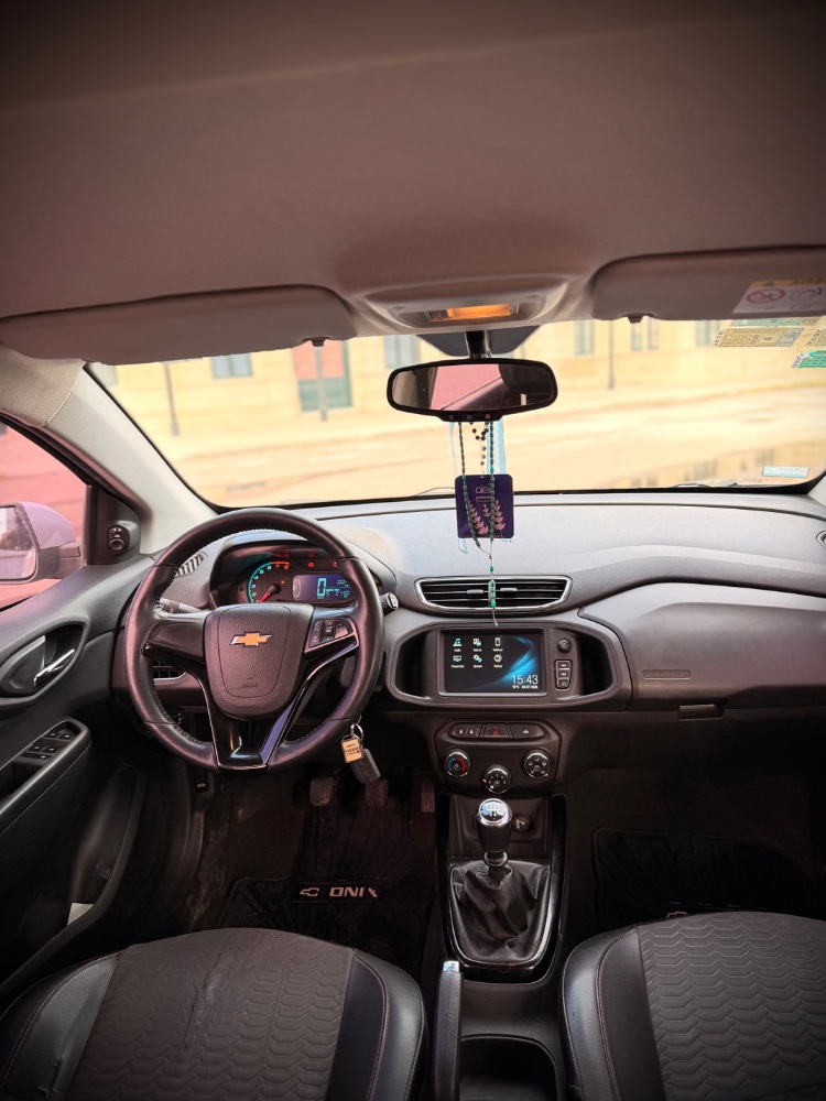 Chevrolet ONIX 4P 1,0 T Plus Lt — foto 3