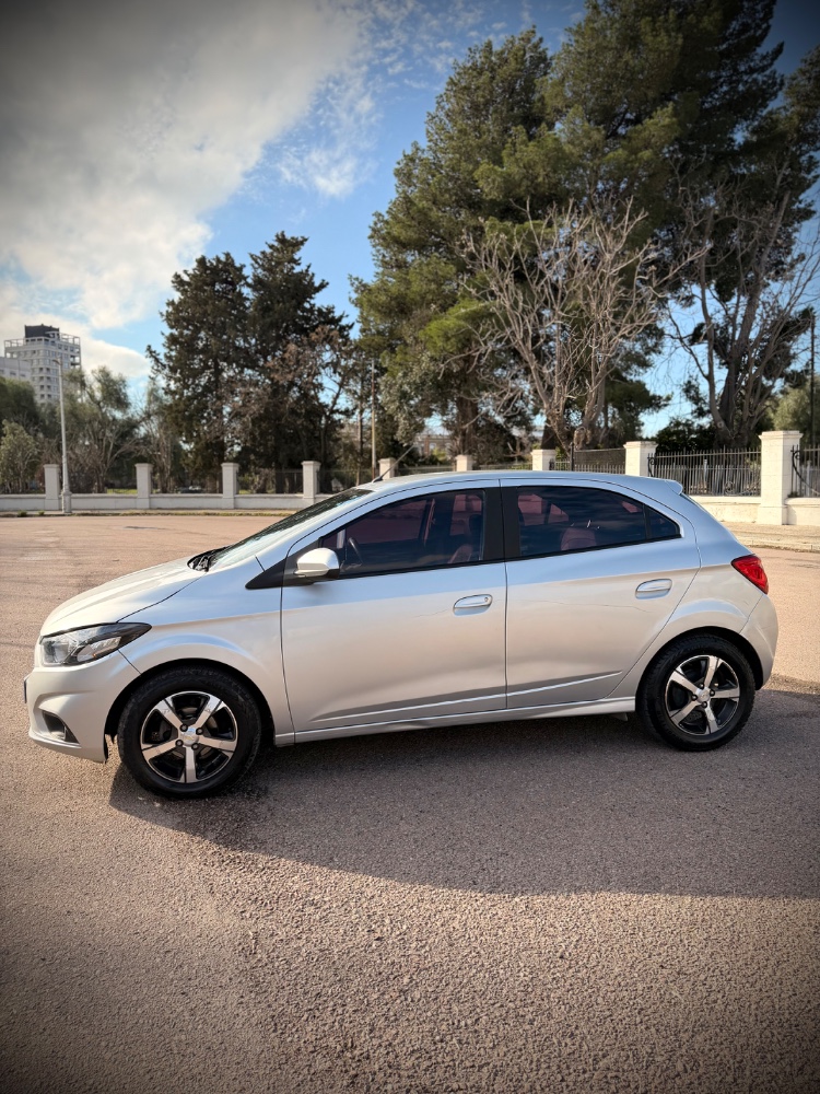 Chevrolet ONIX 4P 1,0 T Plus Lt — foto 11