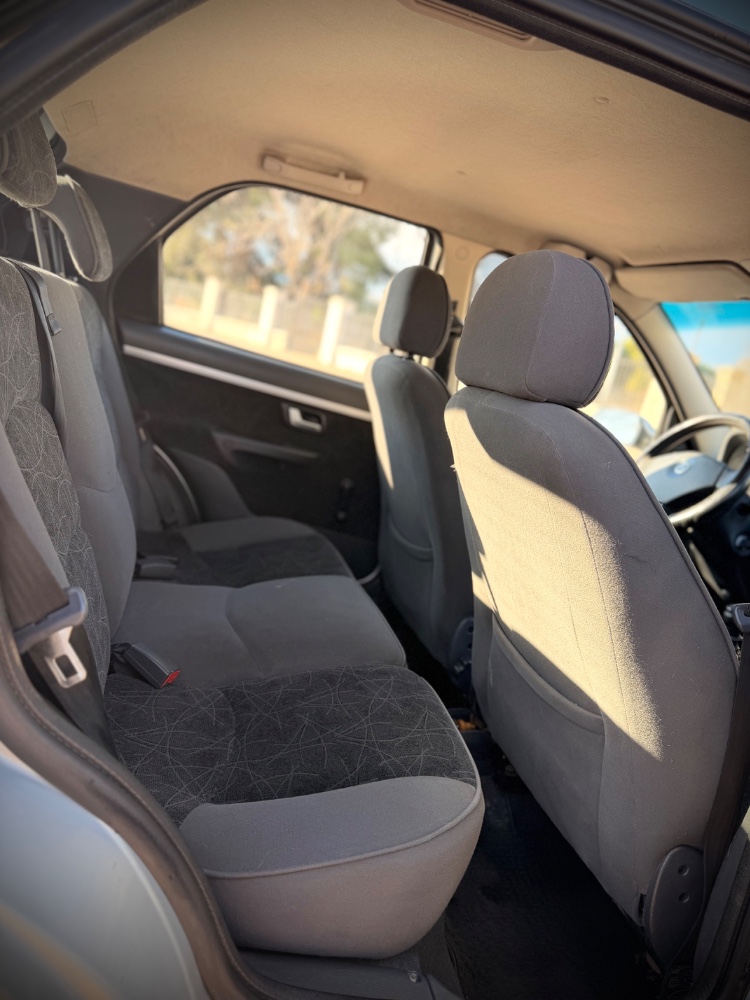 Fiat PALIO 5P 1,6 Elx Essence Active — foto 6