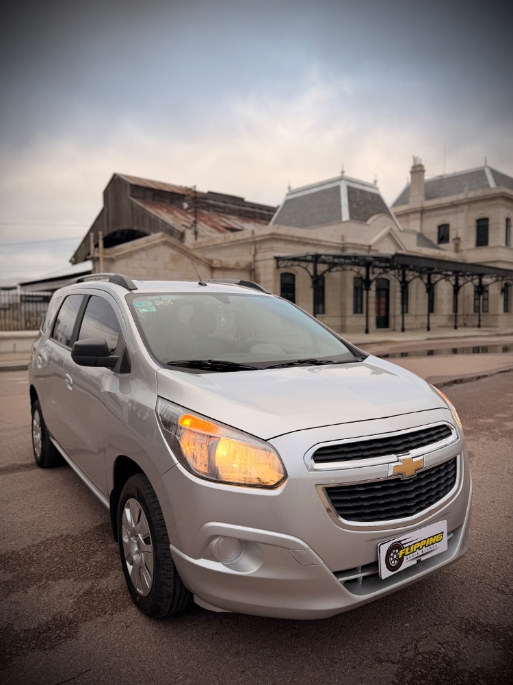 Chevrolet SPIN 5P 1,8 Lt 2018 — foto 3