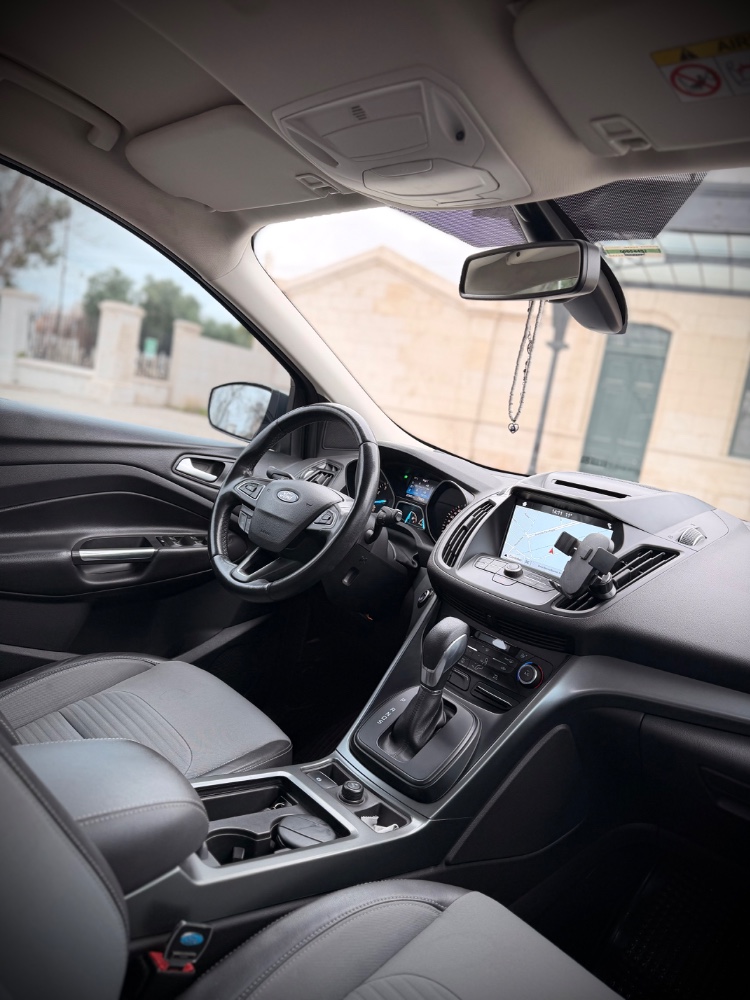 Ford KUGA 5P 1,6 4X4 Sel AT — foto 4