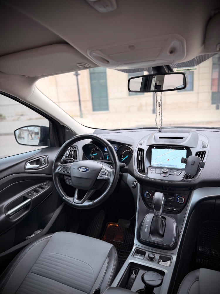 Ford KUGA 5P 1,6 4X4 Sel AT — foto 8