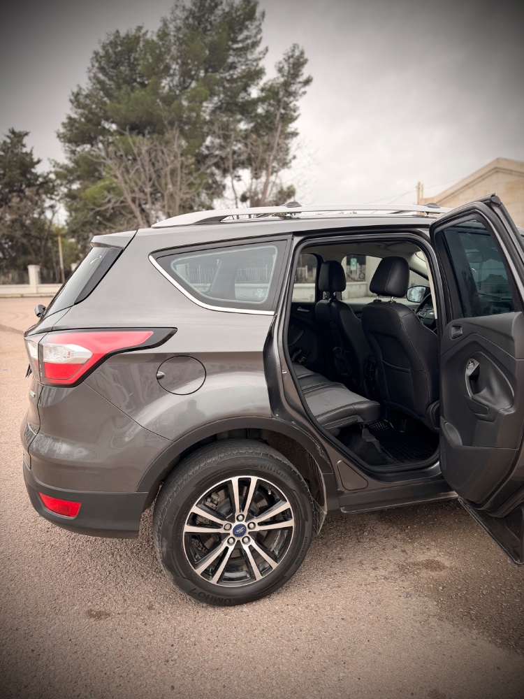 Ford KUGA 5P 1,6 4X4 Sel AT — foto 11