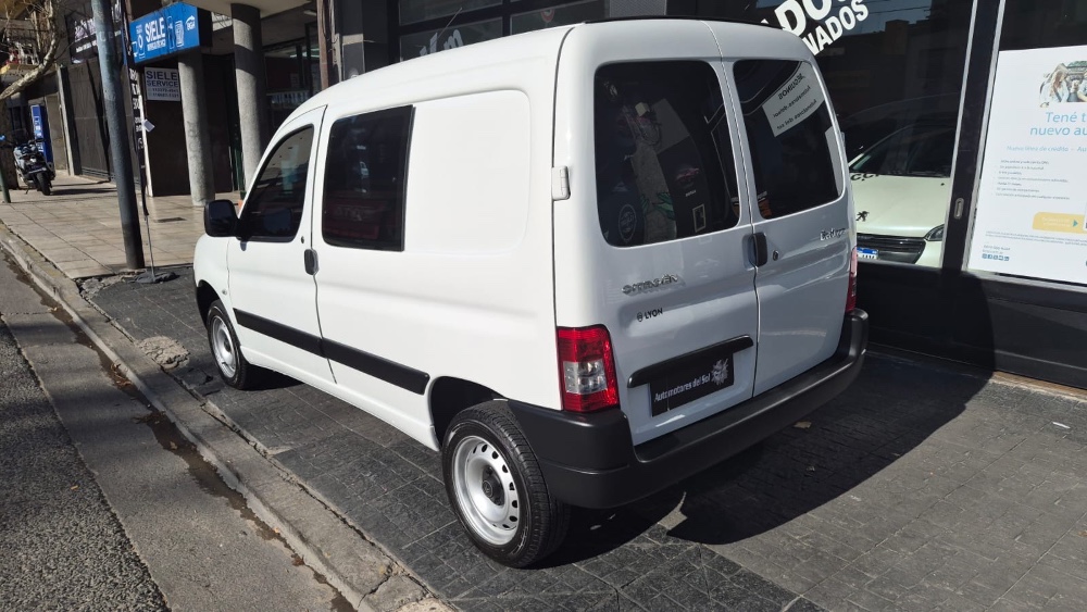 Citroën Berlingo Furgón Hdi Business — foto 4