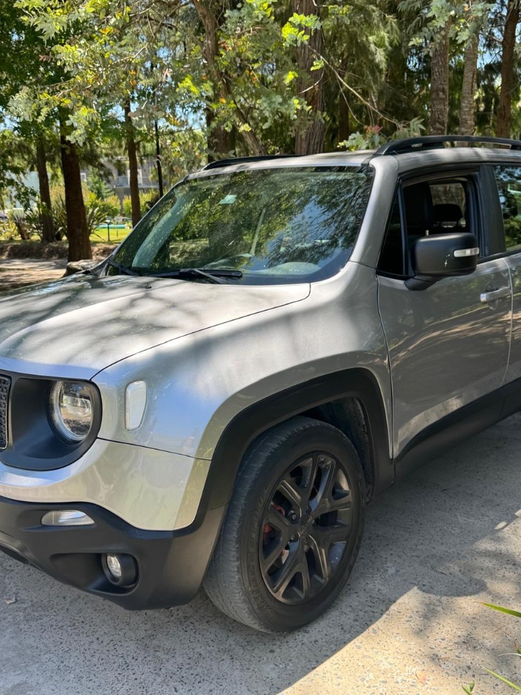 Jeep Renegade Sport longitude — foto 9