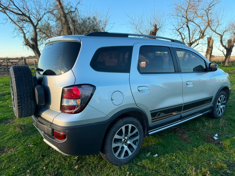 Chevrolet SPIN ACTIV 1.8 — foto 6