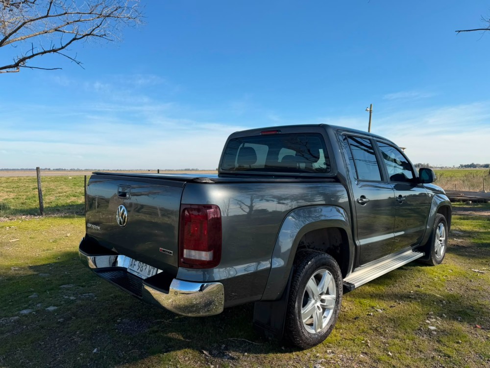 Volkswagen AMAROK HIGHLINE 4X4 AUT 2.0L TDI 180 CV — foto 8