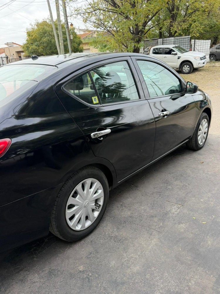Nissan Versa sense pure drive — foto 5