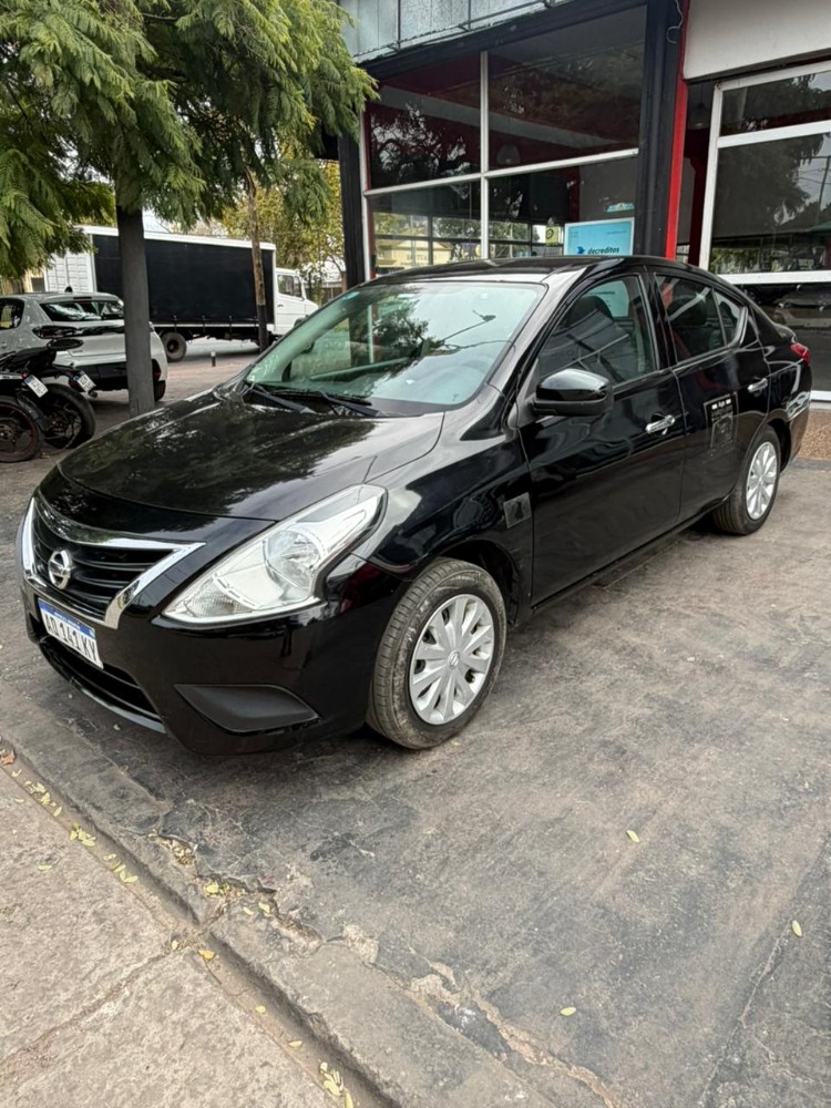 Nissan Versa sense pure drive — foto 6