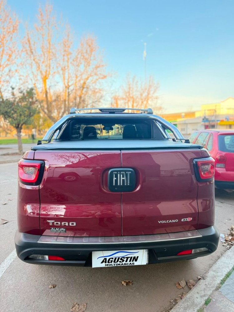 Fiat Toro VOLCANO 4X4 — foto 5