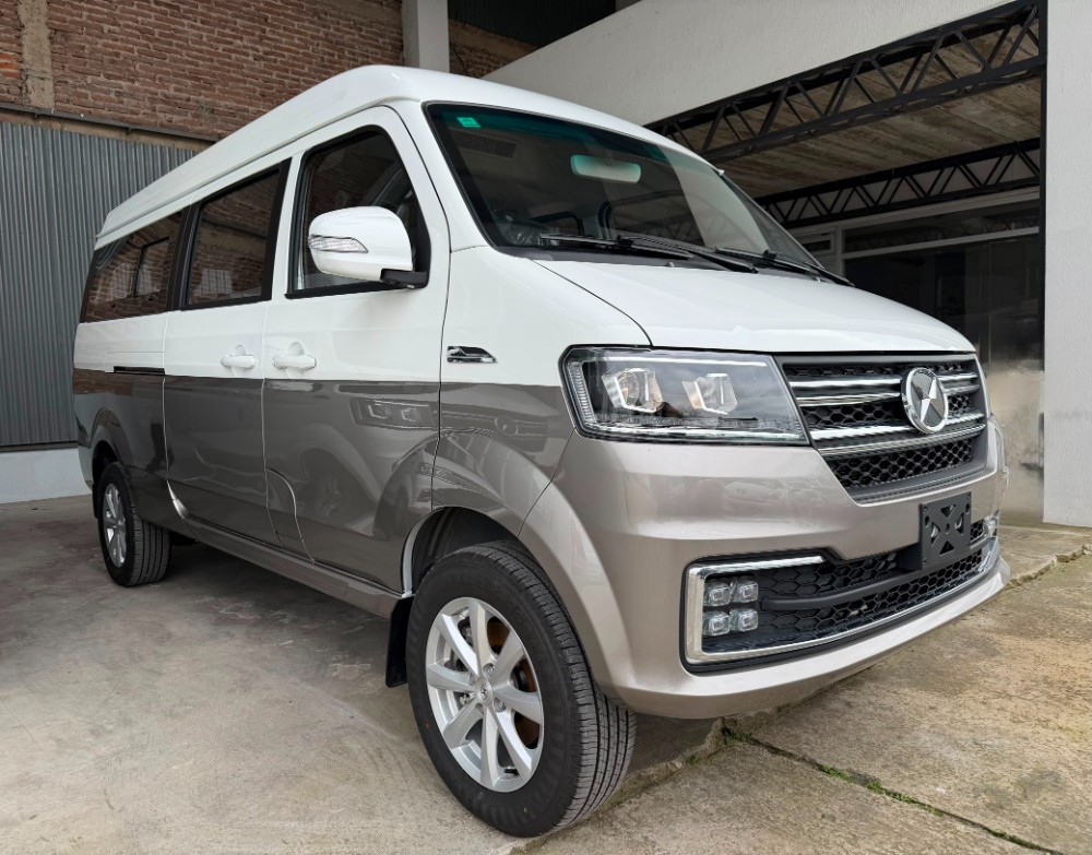 Shineray X 30 l Van 1,3 7p — foto 2