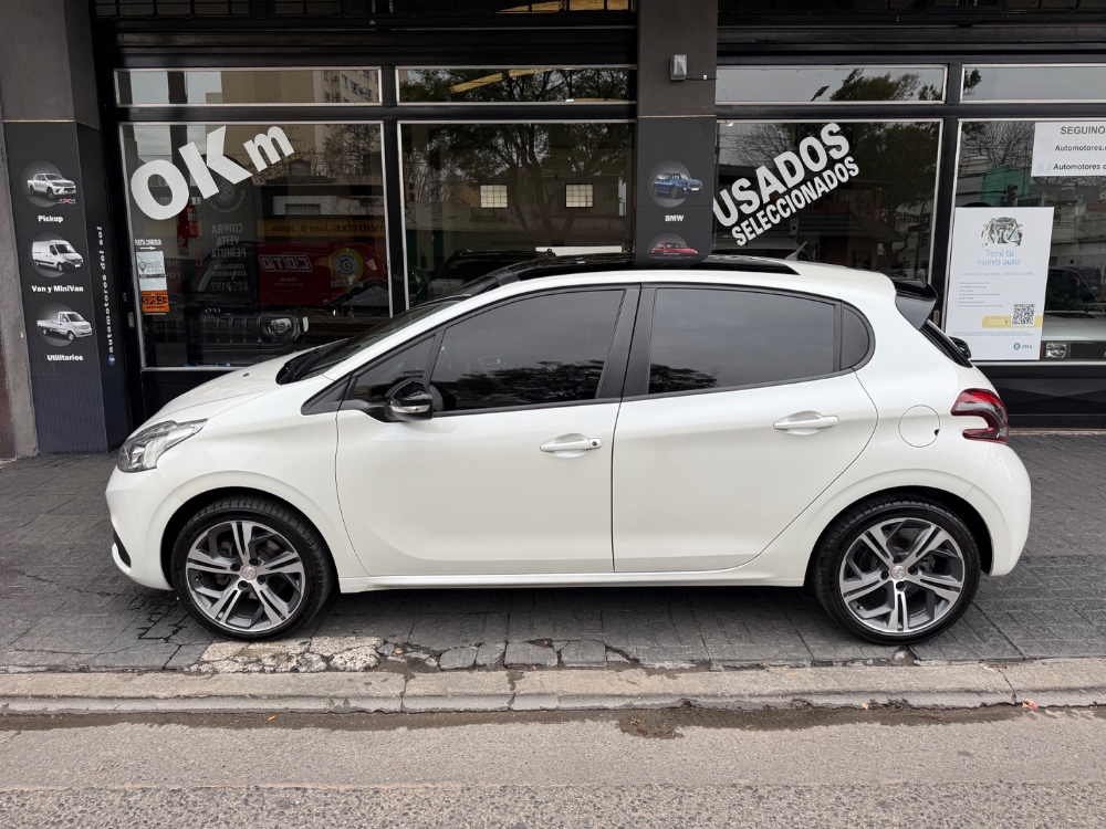 Peugeot 208 5P 1,6 THP Gt — foto 6