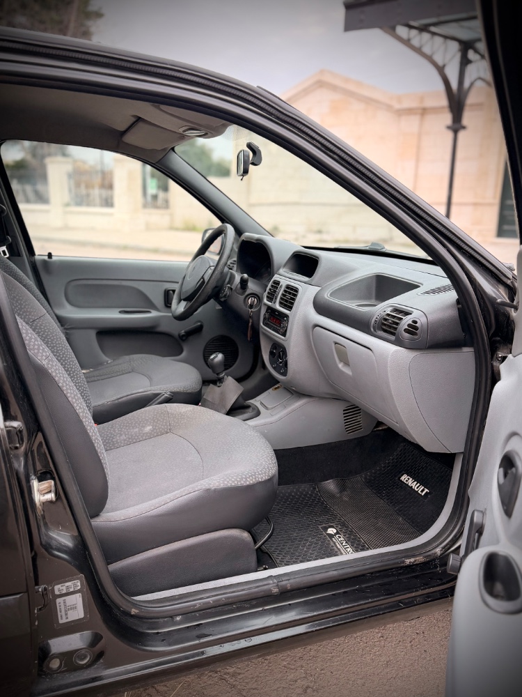 Renault CLIO — foto 7