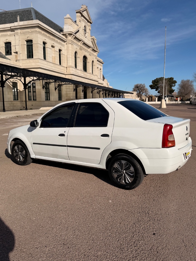 Renault LOGAN — foto 10