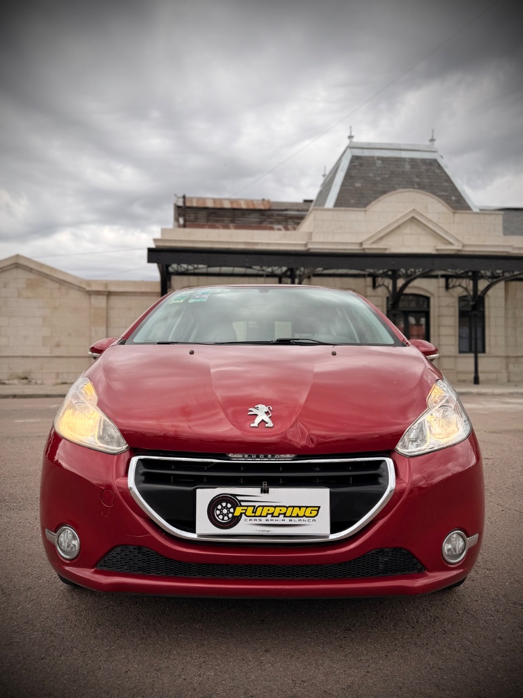 Peugeot 208 — foto 3