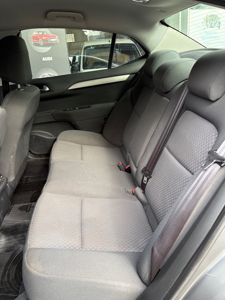 Citroën C4 Lounge  Tendance 1.6 Thp  — foto 16