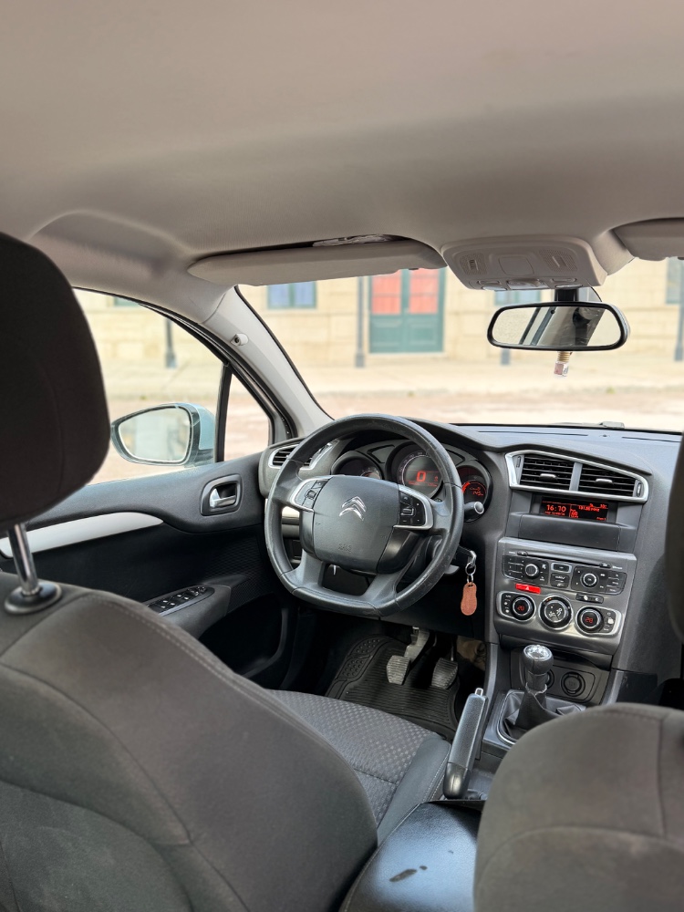 Citroën C4 — foto 4